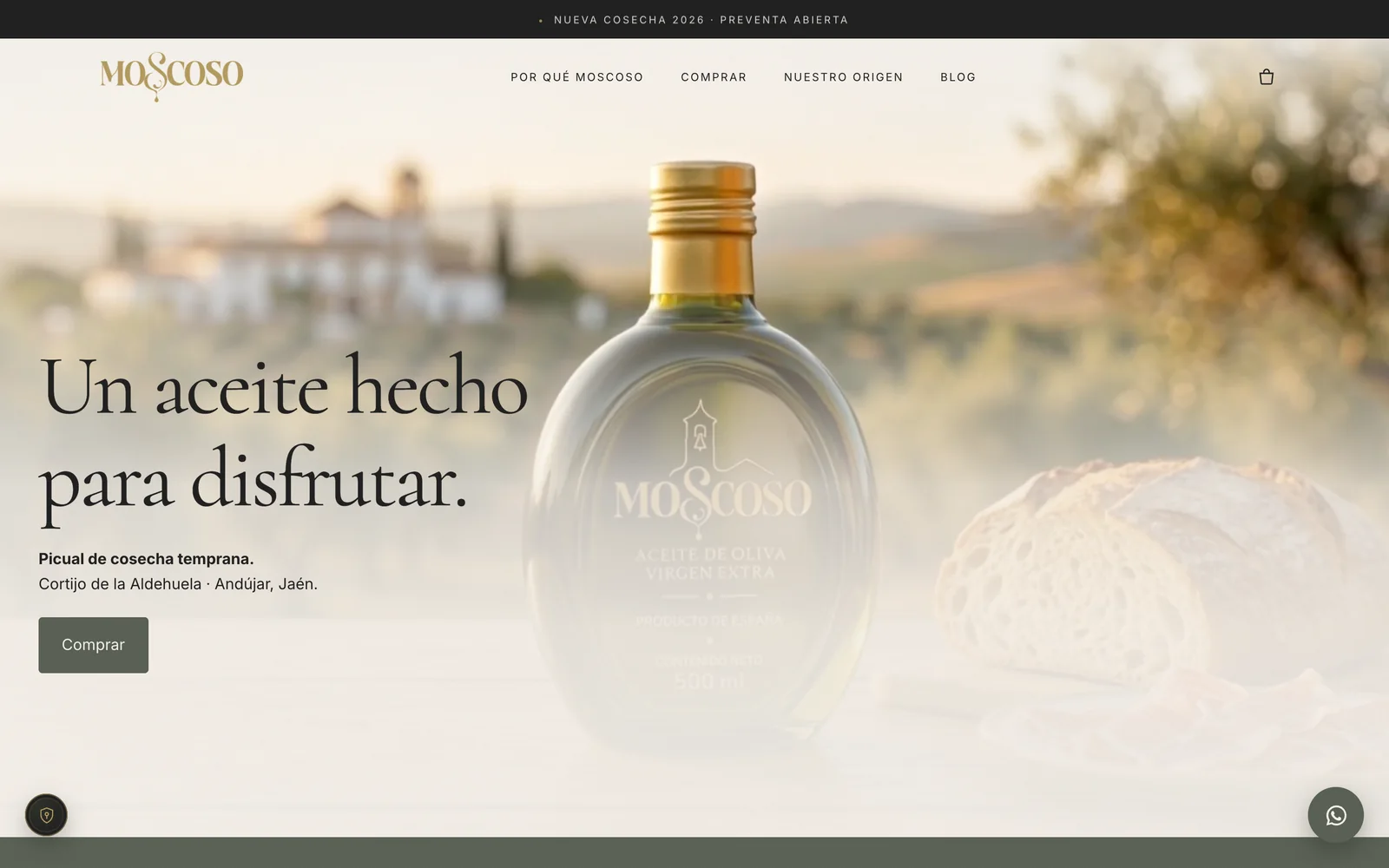 Después: home actual de moscosoaove.com con el titular «Un aceite hecho para disfrutar.», la botella frente al cortijo y el botón Comprar
